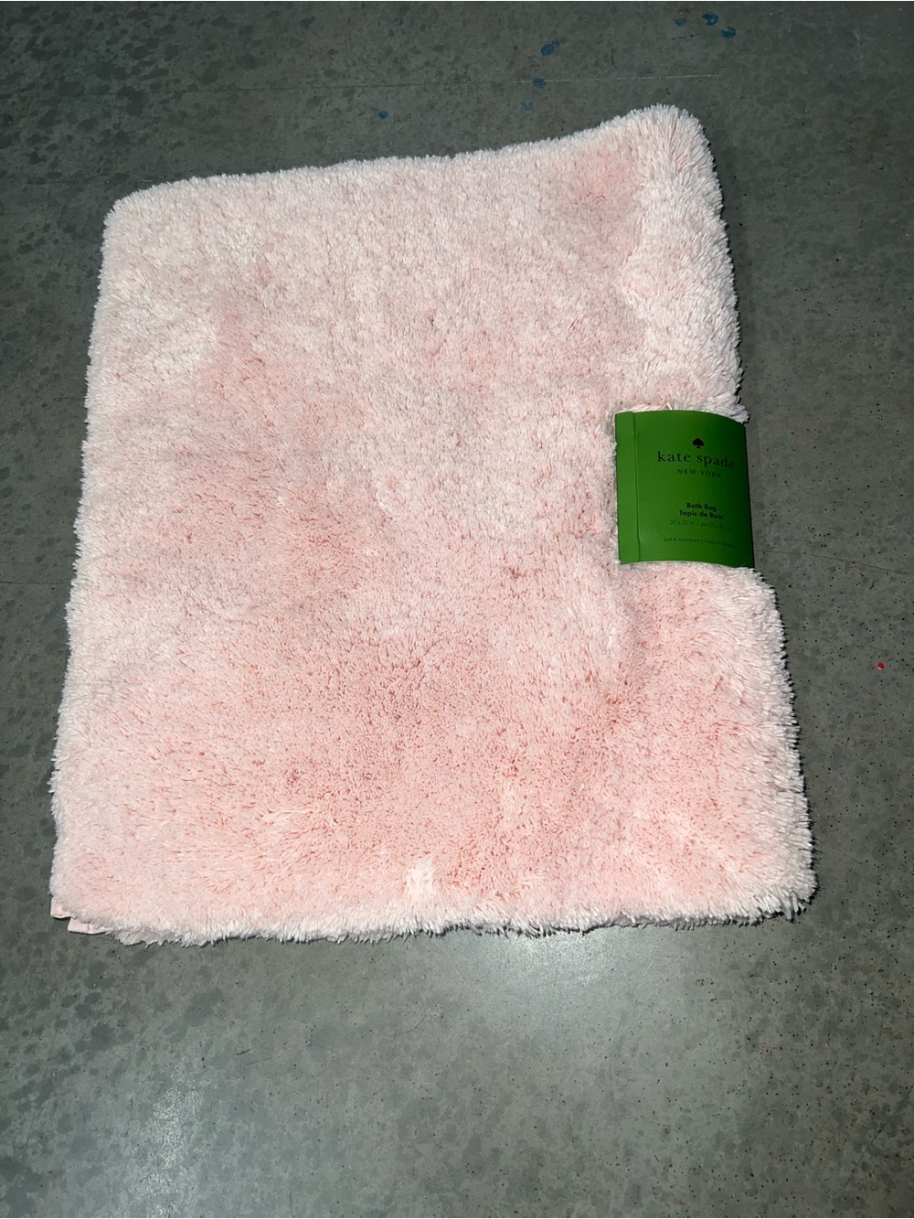 Kate Spade New York Light Pink Bath Rug Size 20x32in.
